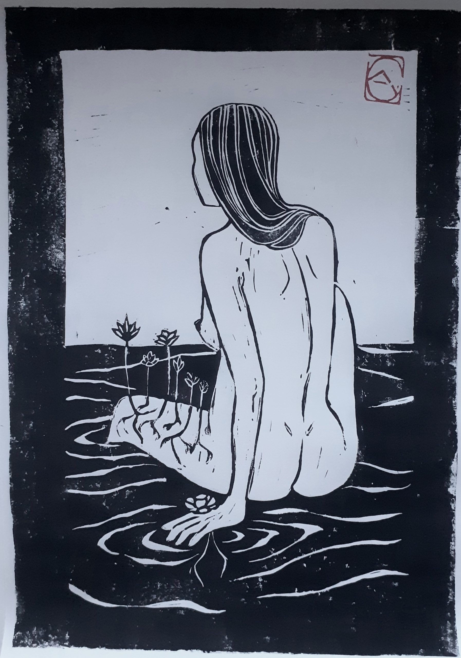 Linogravure , femme assise dans l’eau, A4